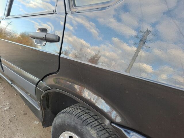 Черный ВАЗ 2115 Самара, объемом двигателя 1.5 л и пробегом 250 тыс. км за 2400 $, фото 10 на Automoto.ua