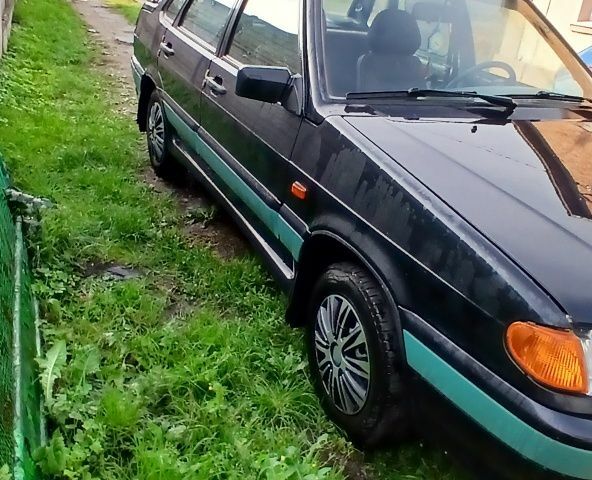 Черный ВАЗ 2115 Самара, объемом двигателя 0 л и пробегом 158 тыс. км за 2000 $, фото 2 на Automoto.ua
