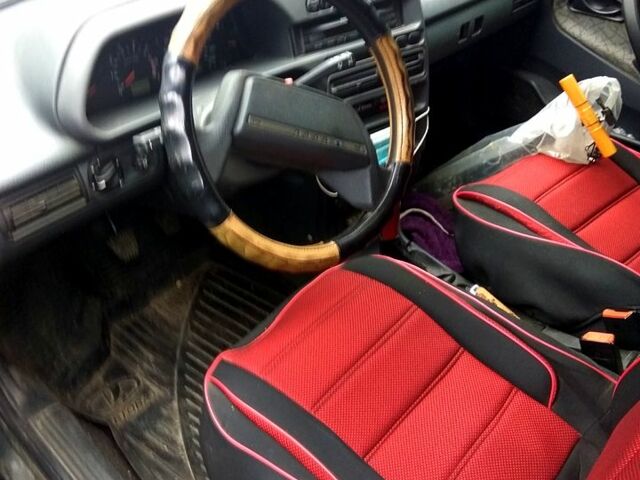 Чорний ВАЗ 2115 Самара, об'ємом двигуна 1.5 л та пробігом 74 тис. км за 2500 $, фото 4 на Automoto.ua