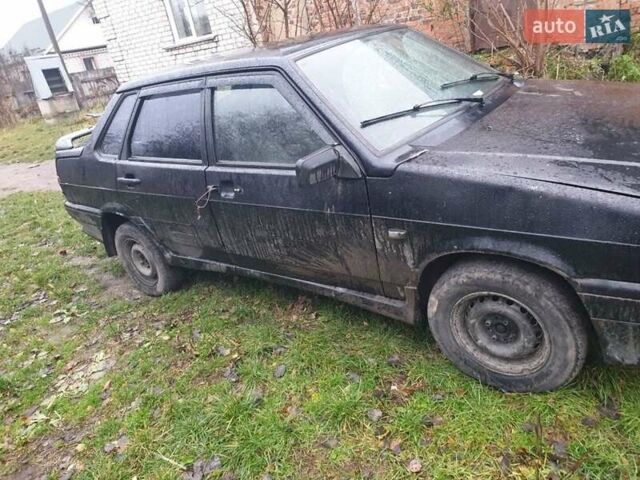 Черный ВАЗ 2115 Самара, объемом двигателя 1.5 л и пробегом 300 тыс. км за 1300 $, фото 3 на Automoto.ua