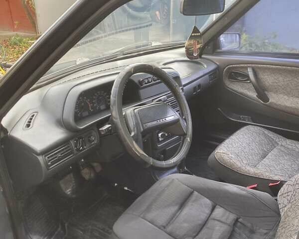 Чорний ВАЗ 2115 Самара, об'ємом двигуна 1.5 л та пробігом 315 тис. км за 1250 $, фото 5 на Automoto.ua