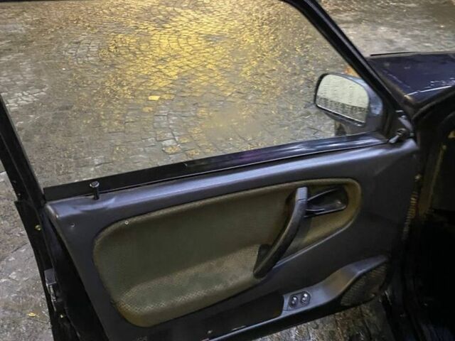 Черный ВАЗ 2115 Самара, объемом двигателя 1.5 л и пробегом 198 тыс. км за 1700 $, фото 17 на Automoto.ua