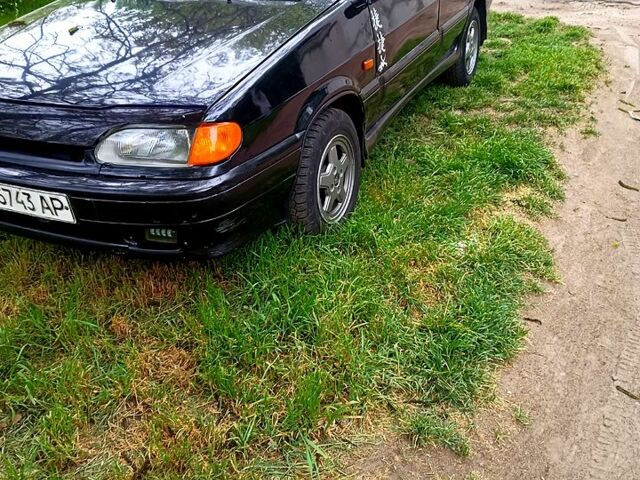 Черный ВАЗ 2115 Самара, объемом двигателя 1.5 л и пробегом 300 тыс. км за 1500 $, фото 1 на Automoto.ua