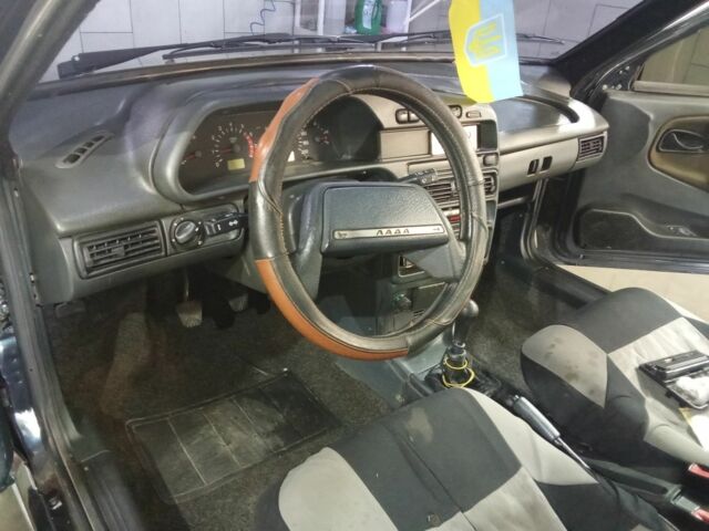 Черный ВАЗ 2115 Самара, объемом двигателя 0 л и пробегом 180 тыс. км за 1500 $, фото 2 на Automoto.ua