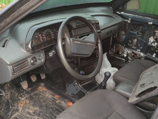 Чорний ВАЗ 2115 Самара, об'ємом двигуна 1.5 л та пробігом 270 тис. км за 750 $, фото 7 на Automoto.ua