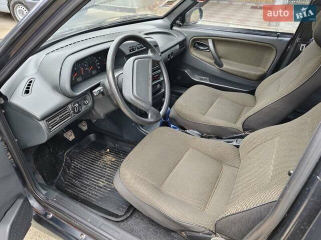 Черный ВАЗ 2115 Самара, объемом двигателя 1.5 л и пробегом 140 тыс. км за 1900 $, фото 15 на Automoto.ua