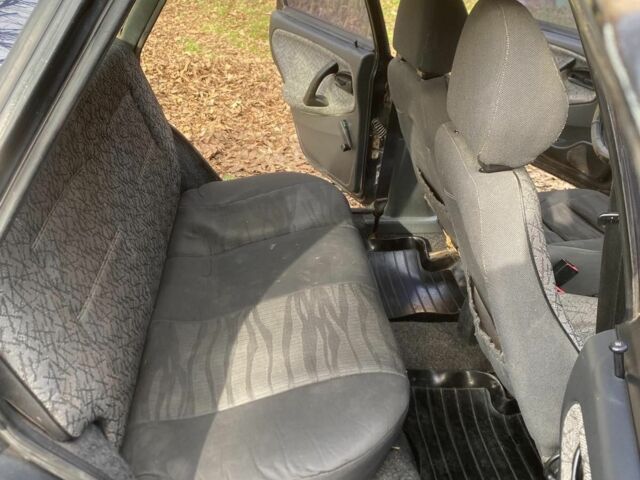 Черный ВАЗ 2115 Самара, объемом двигателя 1.5 л и пробегом 315 тыс. км за 1350 $, фото 10 на Automoto.ua