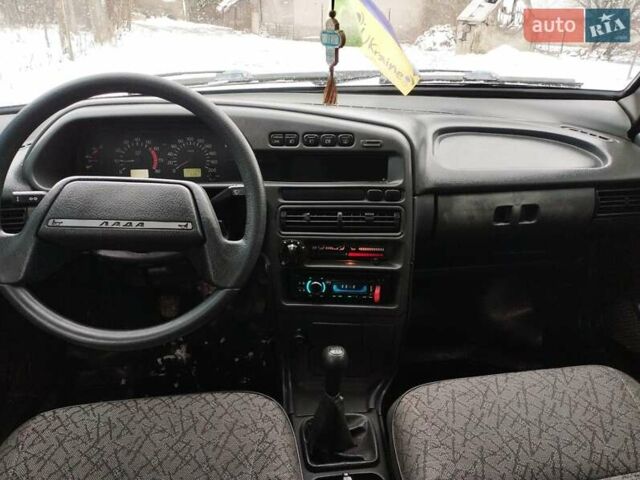 Чорний ВАЗ 2115 Самара, об'ємом двигуна 1.5 л та пробігом 130 тис. км за 1750 $, фото 8 на Automoto.ua