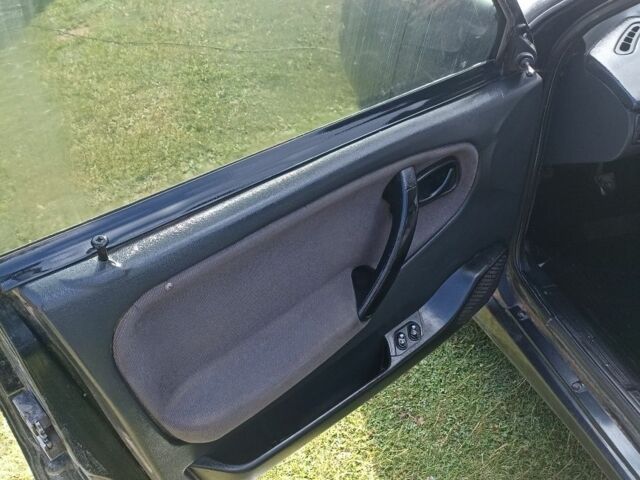 Чорний ВАЗ 2115 Самара, об'ємом двигуна 1.6 л та пробігом 222 тис. км за 1400 $, фото 6 на Automoto.ua