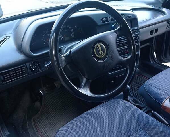 Чорний ВАЗ 2115 Самара, об'ємом двигуна 1.6 л та пробігом 192 тис. км за 2200 $, фото 1 на Automoto.ua
