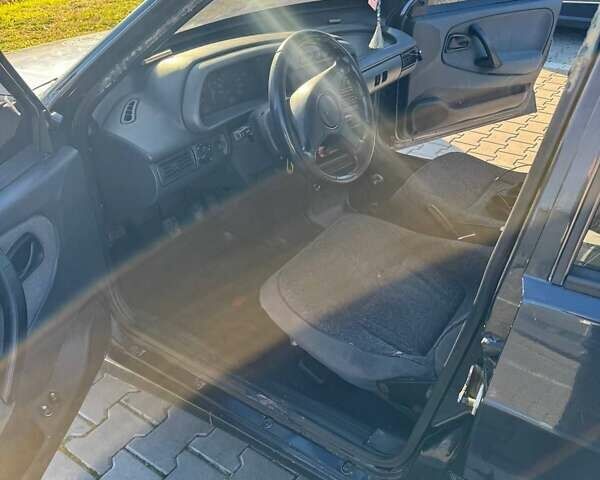 Черный ВАЗ 2115 Самара, объемом двигателя 1.6 л и пробегом 335 тыс. км за 1300 $, фото 6 на Automoto.ua