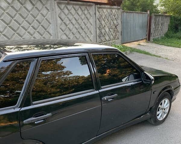 Черный ВАЗ 2115 Самара, объемом двигателя 1.6 л и пробегом 285 тыс. км за 2700 $, фото 6 на Automoto.ua