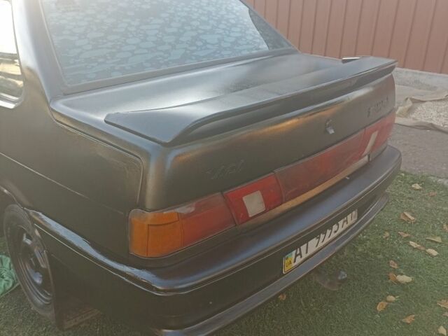 Чорний ВАЗ 2115 Самара, об'ємом двигуна 1.6 л та пробігом 222 тис. км за 1400 $, фото 2 на Automoto.ua