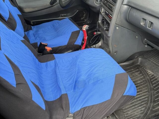 Чорний ВАЗ 2115 Самара, об'ємом двигуна 1.6 л та пробігом 200 тис. км за 1050 $, фото 5 на Automoto.ua