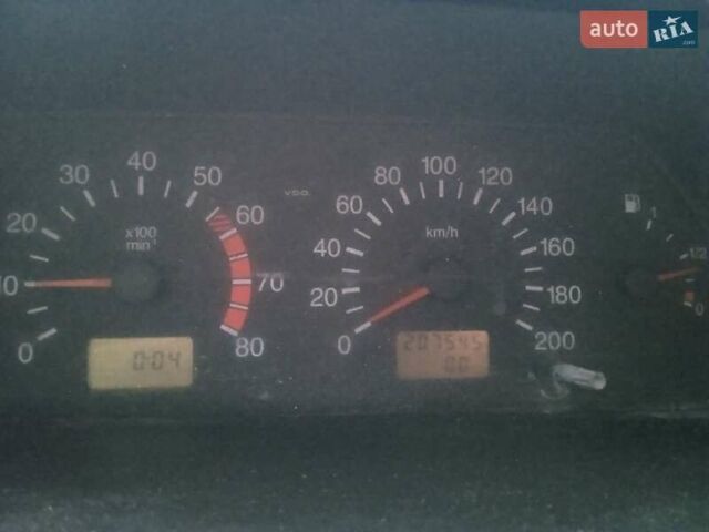 Черный ВАЗ 2115 Самара, объемом двигателя 1.6 л и пробегом 270 тыс. км за 1500 $, фото 6 на Automoto.ua
