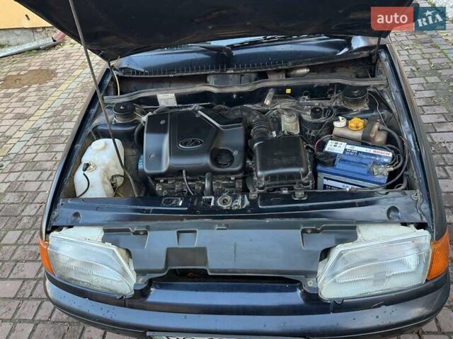 Черный ВАЗ 2115 Самара, объемом двигателя 1.6 л и пробегом 295 тыс. км за 1900 $, фото 12 на Automoto.ua