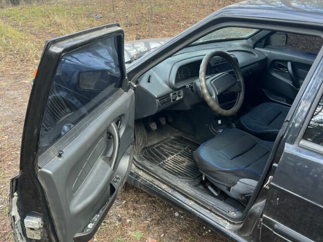 Черный ВАЗ 2115 Самара, объемом двигателя 1.6 л и пробегом 87 тыс. км за 2300 $, фото 7 на Automoto.ua