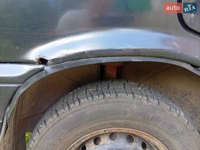 Черный ВАЗ 2115 Самара, объемом двигателя 1.6 л и пробегом 219 тыс. км за 1300 $, фото 4 на Automoto.ua