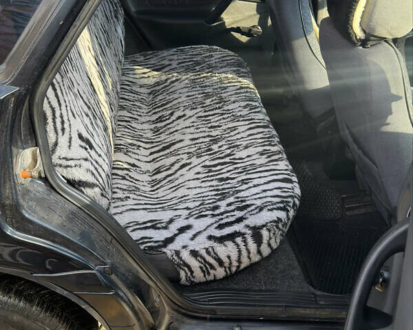 Чорний ВАЗ 2115 Самара, об'ємом двигуна 1.6 л та пробігом 278 тис. км за 2500 $, фото 7 на Automoto.ua