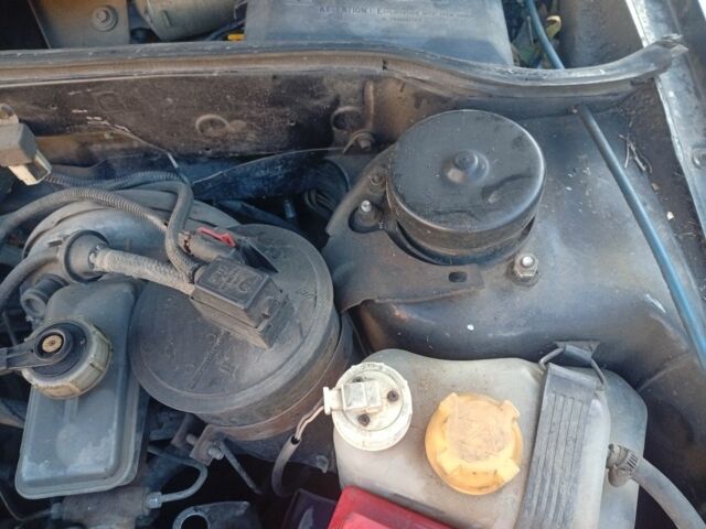 Чорний ВАЗ 2115 Самара, об'ємом двигуна 1.6 л та пробігом 65 тис. км за 760 $, фото 12 на Automoto.ua