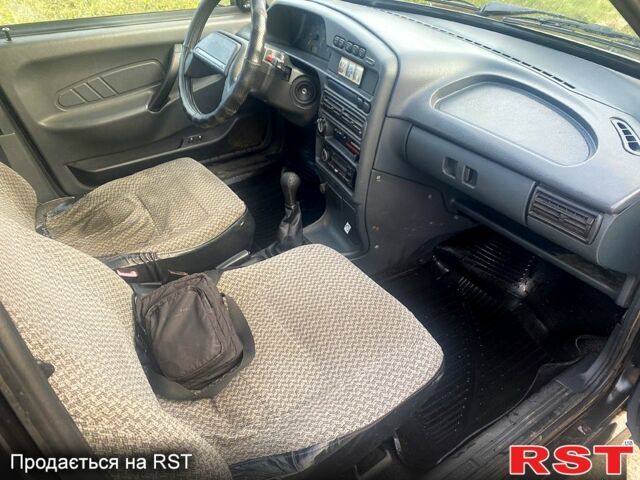 Чорний ВАЗ 2115 Самара, об'ємом двигуна 1.6 л та пробігом 138 тис. км за 2500 $, фото 6 на Automoto.ua