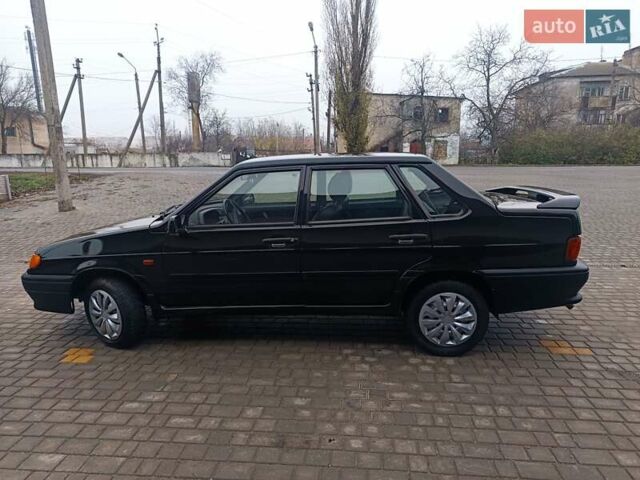 Чорний ВАЗ 2115 Самара, об'ємом двигуна 1.6 л та пробігом 190 тис. км за 1800 $, фото 4 на Automoto.ua