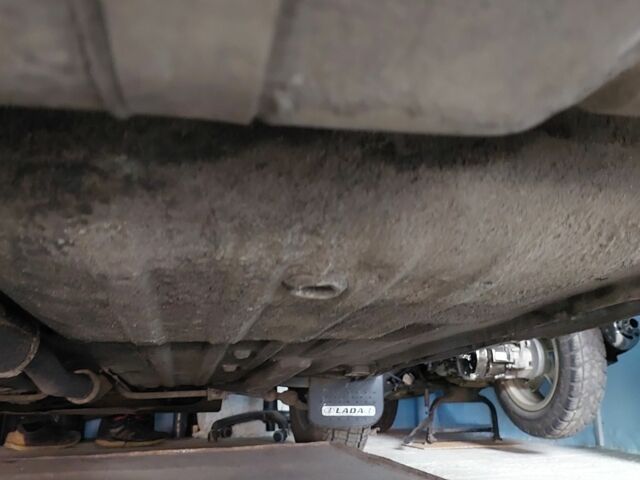 ВАЗ 2115 Самара 2008 у Славянске на Automoto.ua Чорний ВАЗ 2115 Самара, об'ємом двигуна 1.5 л та пробігом 82 тис. км за 1428 $, фото 4 на Automoto.ua