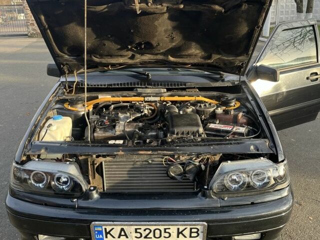 Чорний ВАЗ 2115 Самара, об'ємом двигуна 1.6 л та пробігом 220 тис. км за 2000 $, фото 4 на Automoto.ua