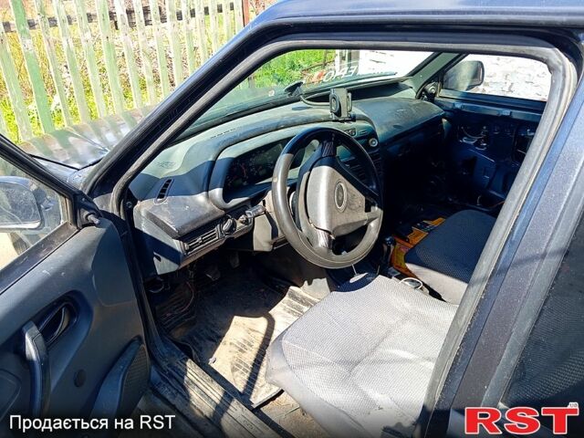 Черный ВАЗ 2115 Самара, объемом двигателя 1.6 л и пробегом 0 тыс. км за 850 $, фото 1 на Automoto.ua
