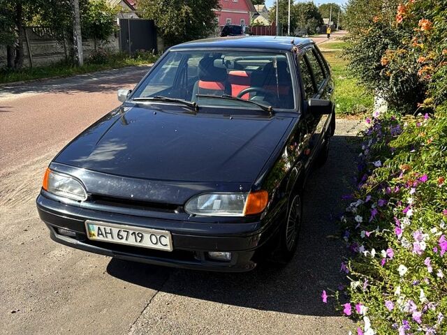 Черный ВАЗ 2115 Самара, объемом двигателя 1.6 л и пробегом 180 тыс. км за 1800 $, фото 3 на Automoto.ua