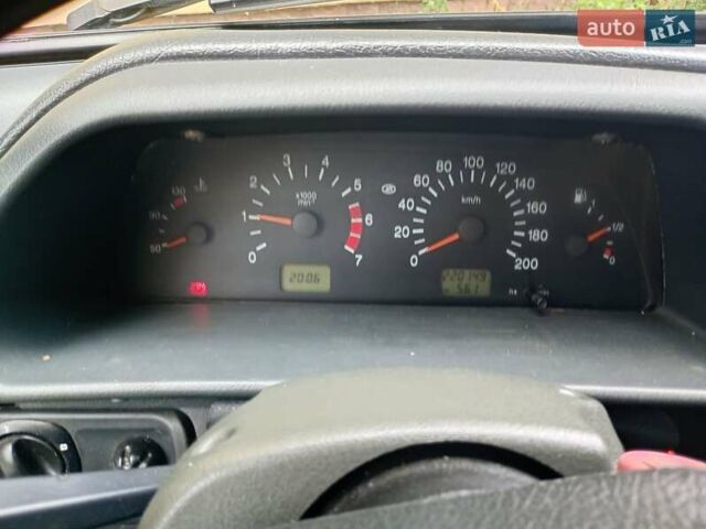 Чорний ВАЗ 2115 Самара, об'ємом двигуна 1.6 л та пробігом 222 тис. км за 2650 $, фото 2 на Automoto.ua