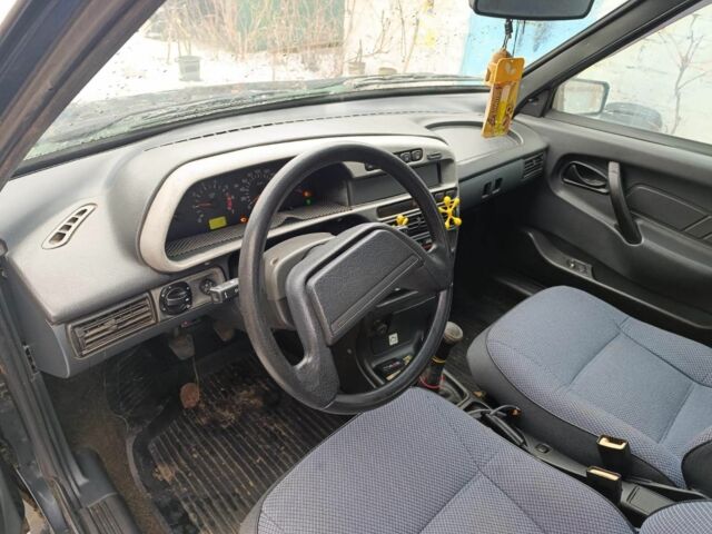 Чорний ВАЗ 2115 Самара, об'ємом двигуна 1.6 л та пробігом 227 тис. км за 1100 $, фото 1 на Automoto.ua