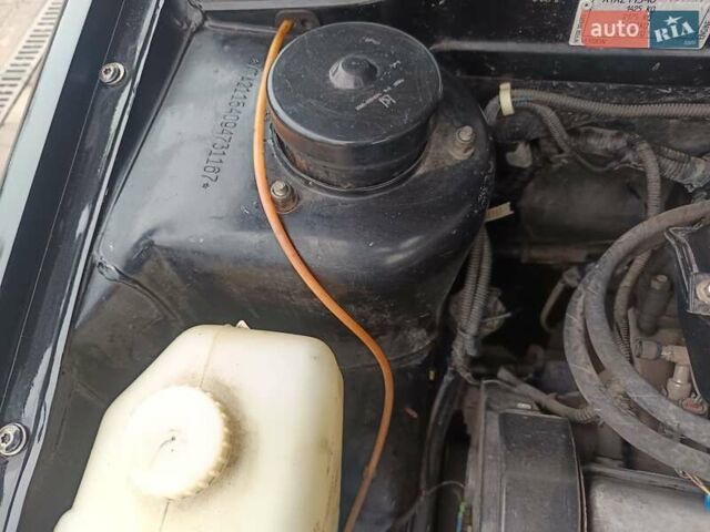 Чорний ВАЗ 2115 Самара, об'ємом двигуна 1.6 л та пробігом 190 тис. км за 1800 $, фото 15 на Automoto.ua