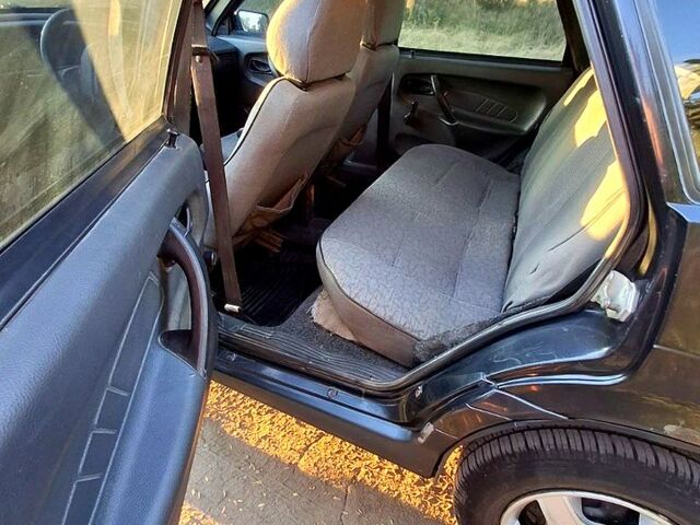 Чорний ВАЗ 2115 Самара, об'ємом двигуна 1.6 л та пробігом 212 тис. км за 1600 $, фото 4 на Automoto.ua