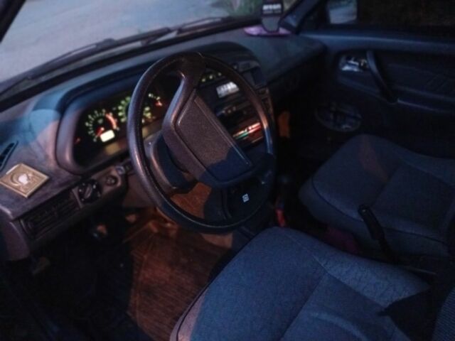 Черный ВАЗ 2115 Самара, объемом двигателя 0 л и пробегом 190 тыс. км за 1700 $, фото 5 на Automoto.ua