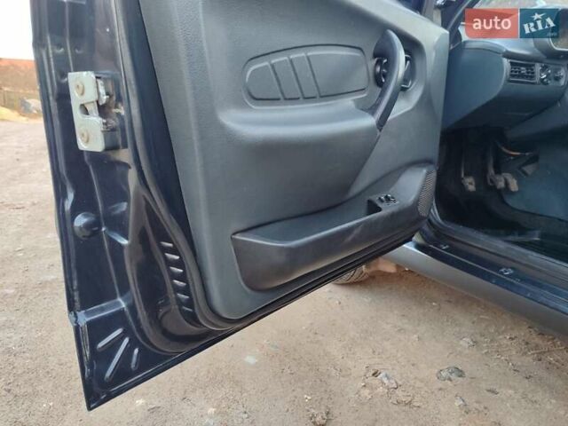 Черный ВАЗ 2115 Самара, объемом двигателя 1.6 л и пробегом 188 тыс. км за 2500 $, фото 7 на Automoto.ua