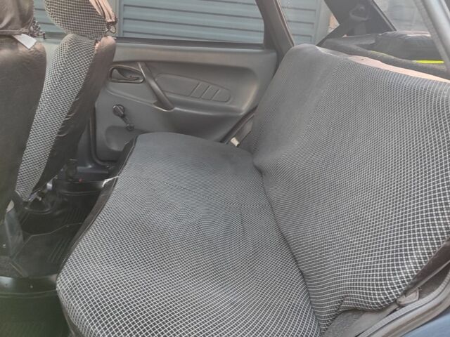 Черный ВАЗ 2115 Самара, объемом двигателя 1.6 л и пробегом 188 тыс. км за 2500 $, фото 7 на Automoto.ua