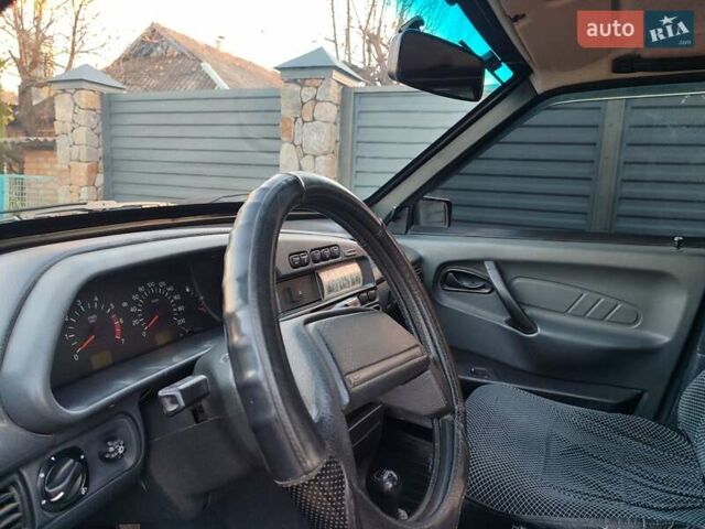 Черный ВАЗ 2115 Самара, объемом двигателя 1.6 л и пробегом 188 тыс. км за 2500 $, фото 5 на Automoto.ua