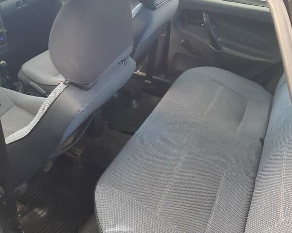 Черный ВАЗ 2115 Самара, объемом двигателя 1.6 л и пробегом 126 тыс. км за 2650 $, фото 5 на Automoto.ua