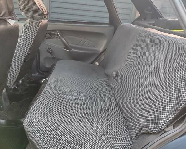 Черный ВАЗ 2115 Самара, объемом двигателя 1.6 л и пробегом 188 тыс. км за 2500 $, фото 6 на Automoto.ua