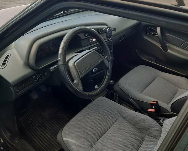 Черный ВАЗ 2115 Самара, объемом двигателя 1.6 л и пробегом 126 тыс. км за 2650 $, фото 3 на Automoto.ua