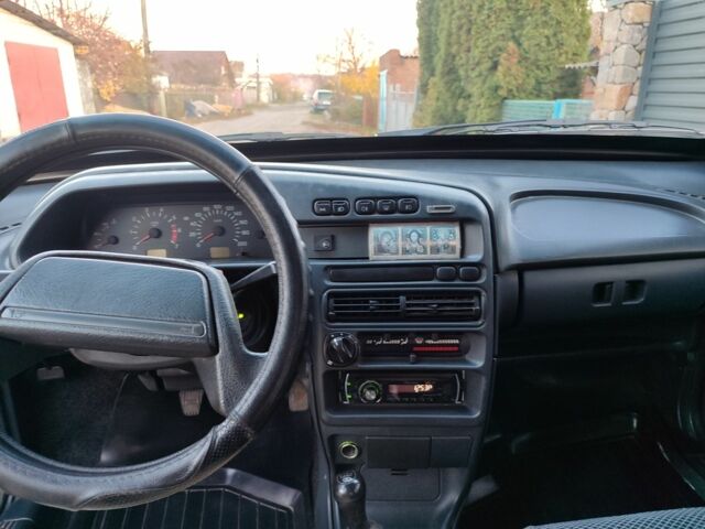 Черный ВАЗ 2115 Самара, объемом двигателя 1.6 л и пробегом 188 тыс. км за 2500 $, фото 5 на Automoto.ua