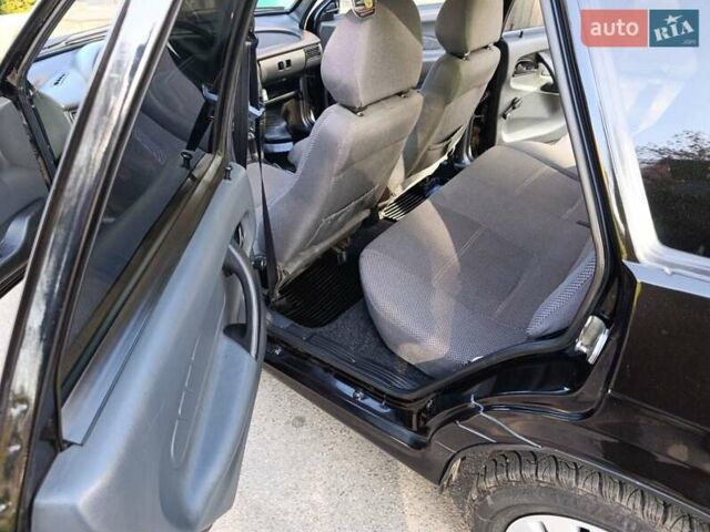 Чорний ВАЗ 2115 Самара, об'ємом двигуна 1.6 л та пробігом 94 тис. км за 3750 $, фото 16 на Automoto.ua