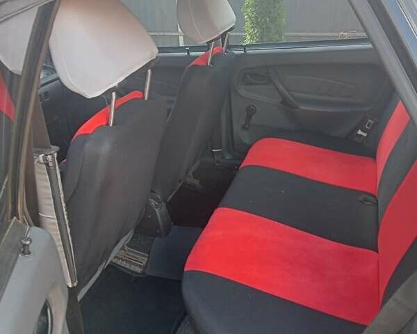 Чорний ВАЗ 2115 Самара, об'ємом двигуна 1.6 л та пробігом 132 тис. км за 3000 $, фото 14 на Automoto.ua