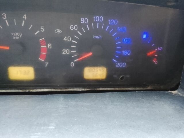 Чорний ВАЗ 2115 Самара, об'ємом двигуна 1.6 л та пробігом 2 тис. км за 1393 $, фото 6 на Automoto.ua