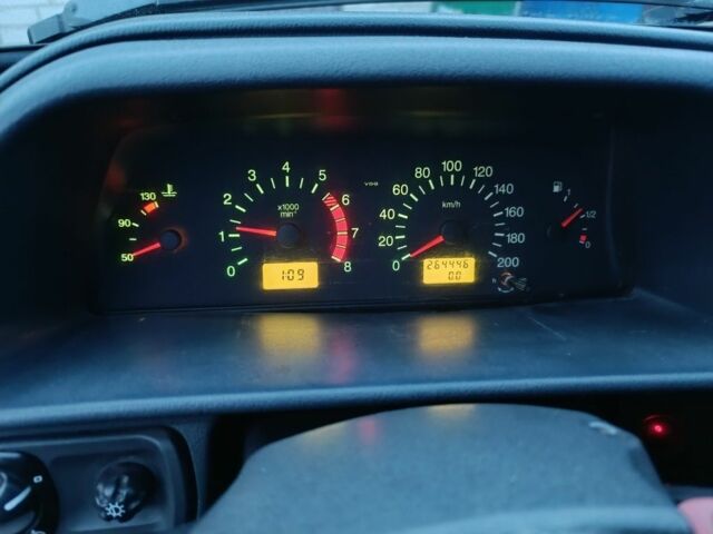 Черный ВАЗ 2115 Самара, объемом двигателя 0 л и пробегом 265 тыс. км за 2650 $, фото 13 на Automoto.ua