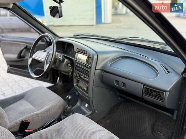 Чорний ВАЗ 2115 Самара, об'ємом двигуна 1.6 л та пробігом 113 тис. км за 2499 $, фото 32 на Automoto.ua