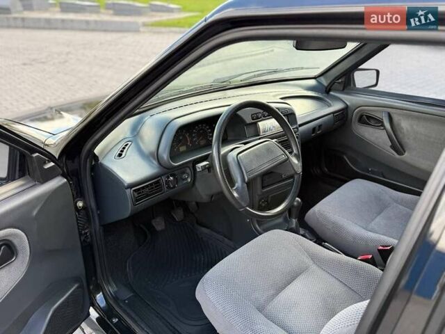 Чорний ВАЗ 2115 Самара, об'ємом двигуна 1.6 л та пробігом 113 тис. км за 2499 $, фото 23 на Automoto.ua