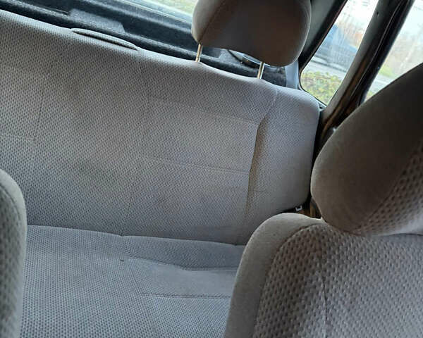 Чорний ВАЗ 2115 Самара, об'ємом двигуна 1.6 л та пробігом 235 тис. км за 1600 $, фото 7 на Automoto.ua