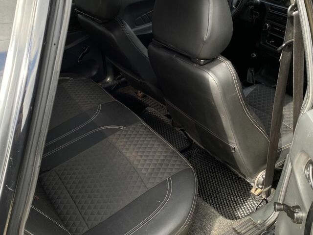 Черный ВАЗ 2115 Самара, объемом двигателя 1.6 л и пробегом 52 тыс. км за 3000 $, фото 9 на Automoto.ua